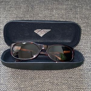 POLARIZED HOBIE SUNGLASSES